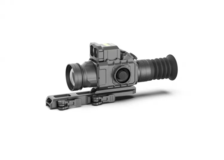 Тепловизионный прицел LZIRTEK Perun 650L с дальномером